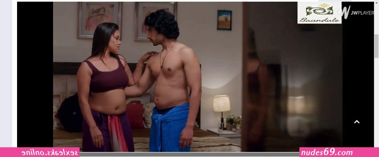naked boobs priya gamre